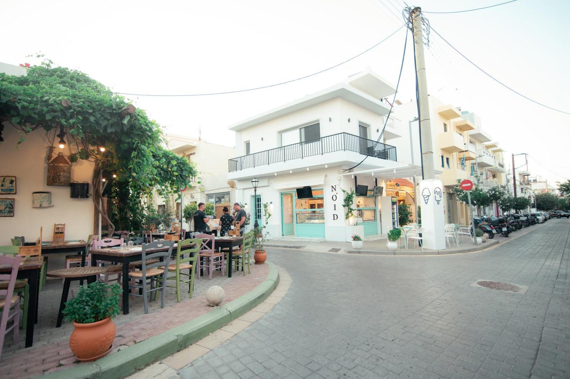 Granny'S House Apartment คอสทาวน์ ภายนอก รูปภาพ